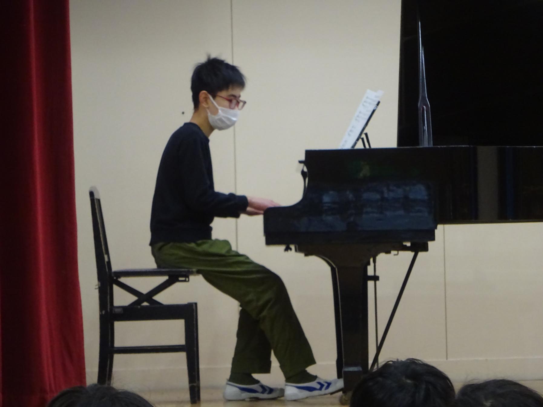 ピアノ ピアノ