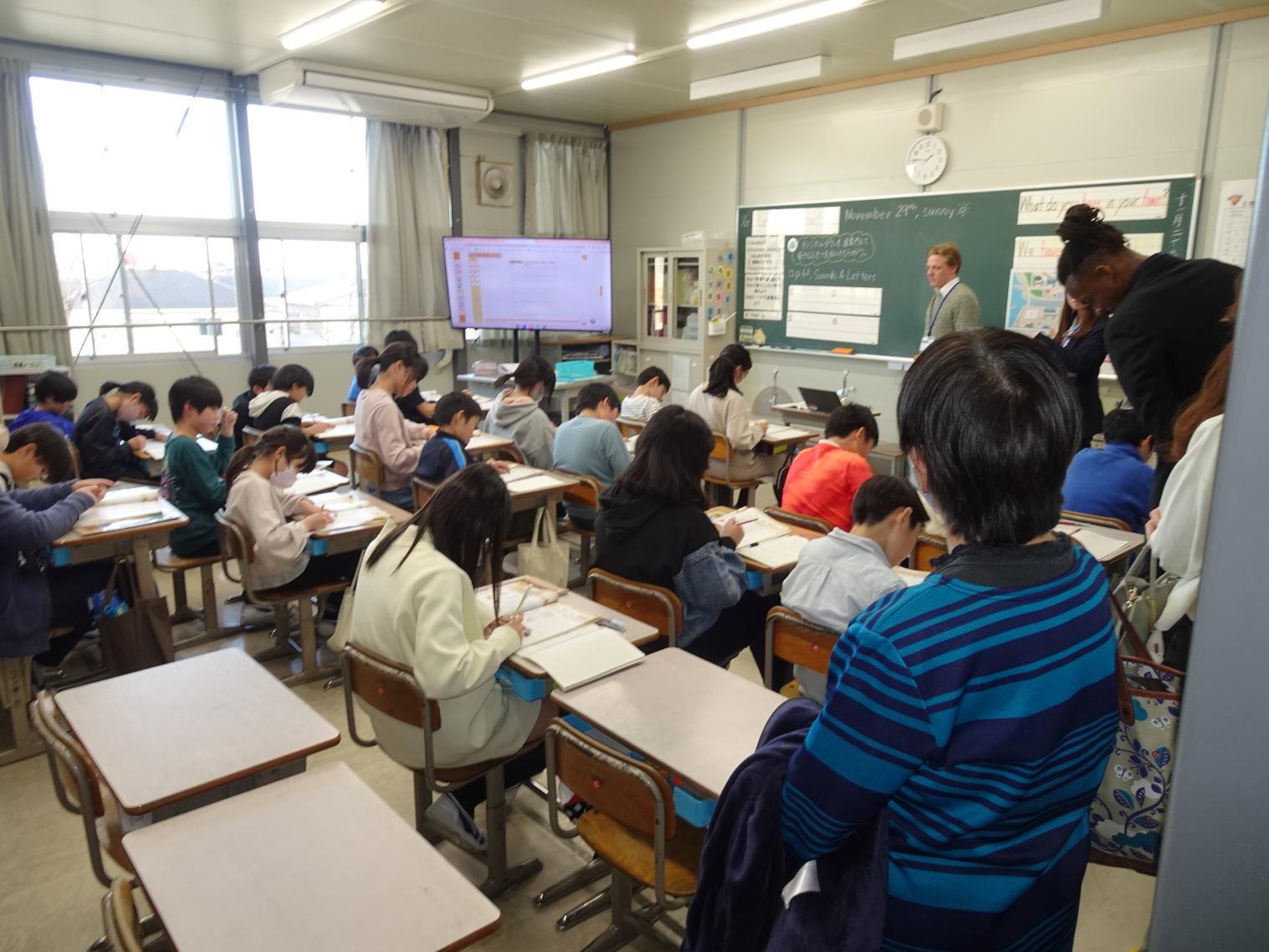 学校へようこそ外国語 学校へようこそ外国語
