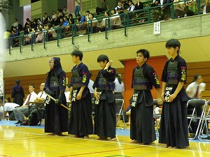 試合前の整列 試合前の整列