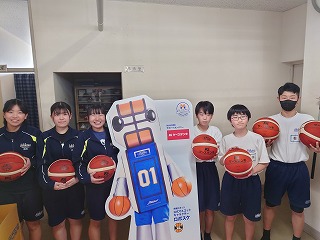 ロボ助パネルと生徒 ロボ助パネルと生徒