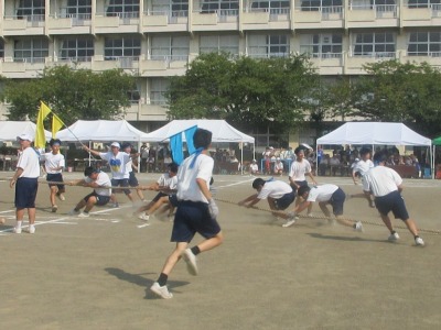 綱引きとダンス(2) 綱引きとダンス(2)