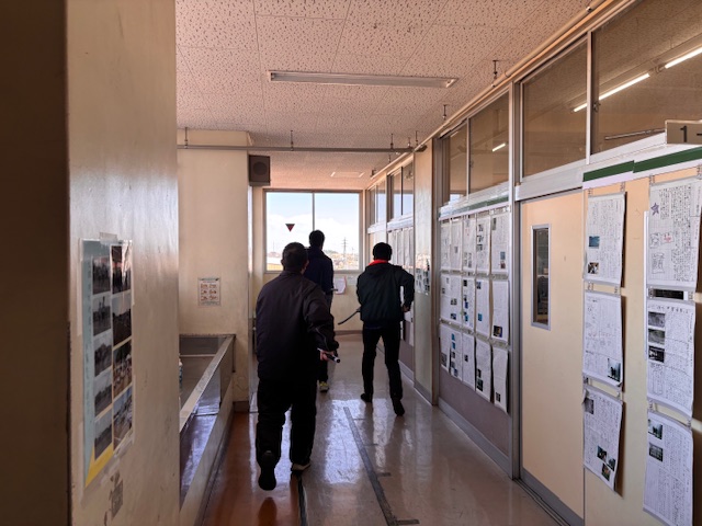 image1 image1