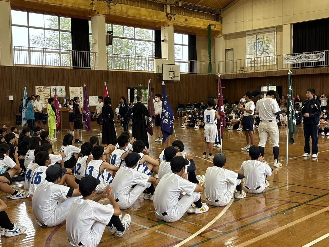 部旗引き継ぎ 部旗引き継ぎ