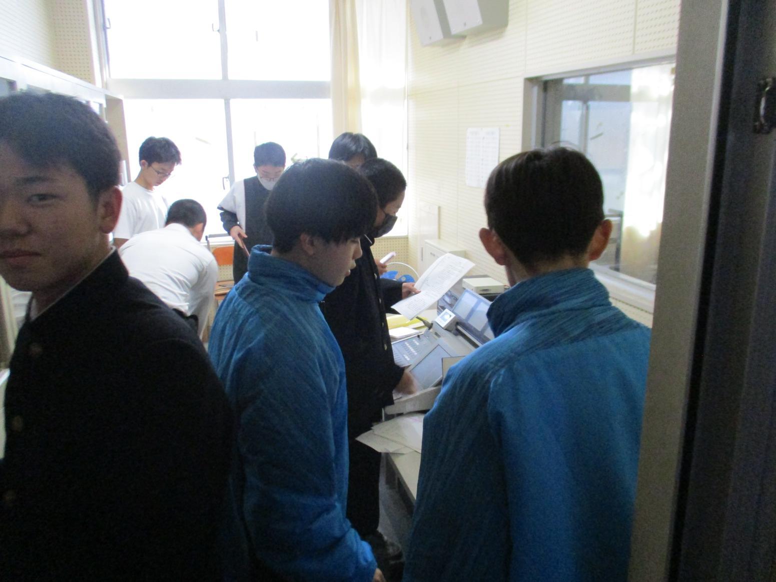 放送広報委員会