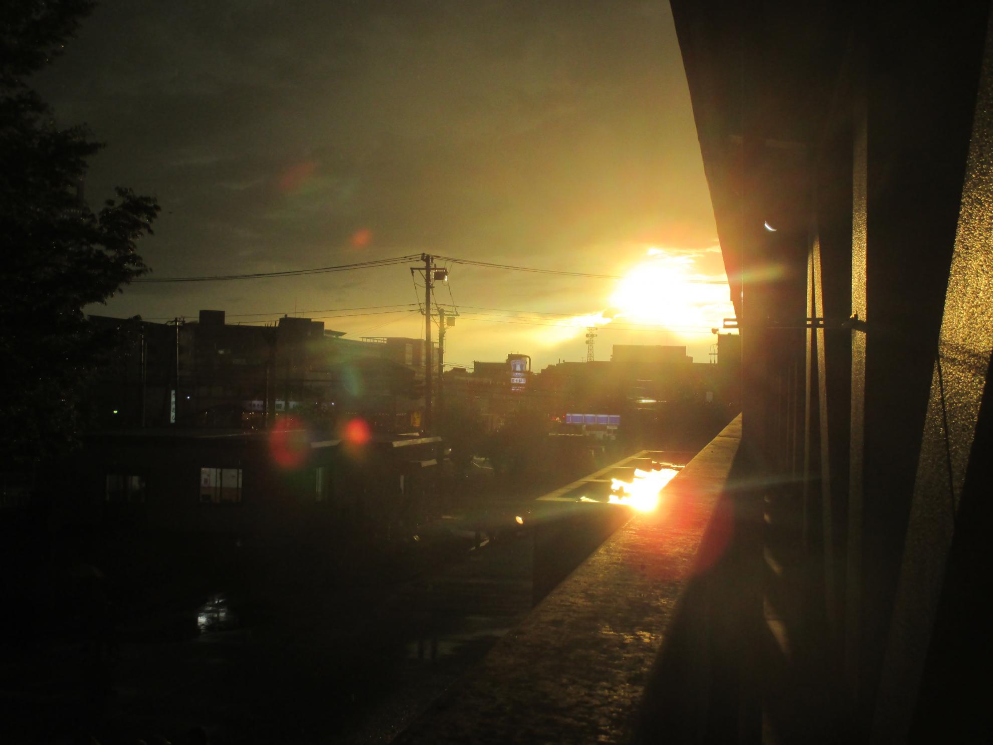 夕日 夕日