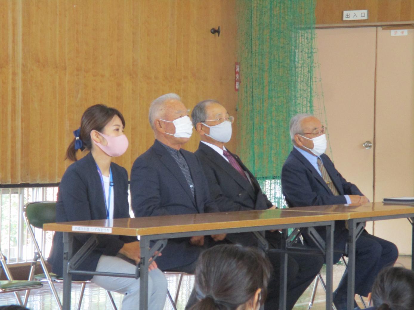 戦争のお話(4) (1) 戦争のお話(4) (1)