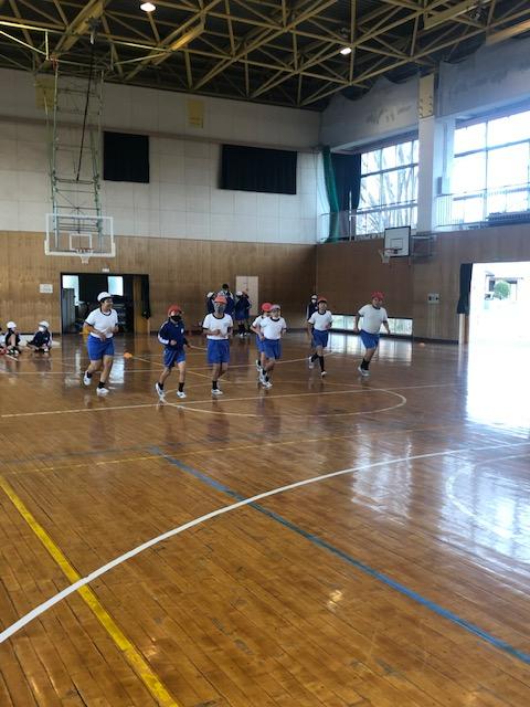 シャトル シャトル