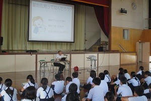 0611(2) 0611(2)