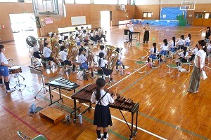 0806(12) 0806(12)