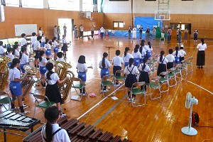 0808(16) 0808(16)
