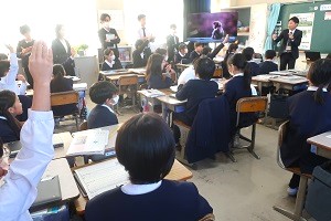 1122(11)