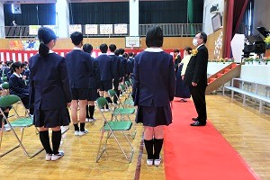 0318(18) 0318(18)