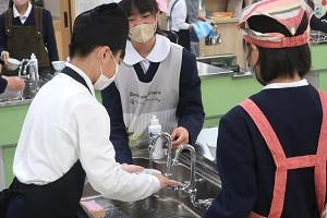 0507(2) 0507(2)