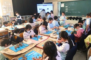 1208(16) 1208(16)