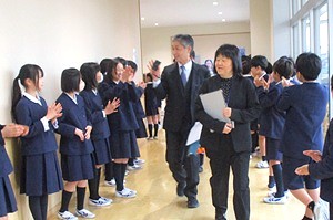 0331(18) 0331(18)