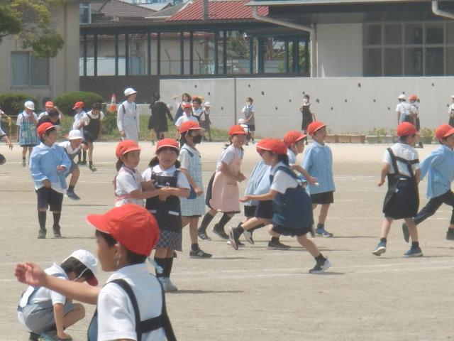 鬼ごっこ 鬼ごっこ