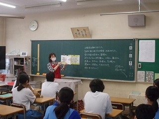 2 2