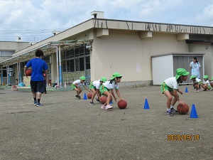つきボールと友達 (2) つきボールと友達 (2)