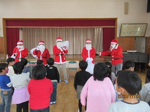 登場 登場