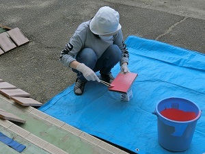 ペンキ塗り ペンキ塗り