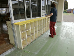 作業中 (2) 作業中 (2)