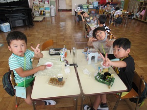 昼食 (2) 昼食 (2)