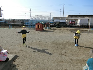 つき組 (3) つき組 (3)