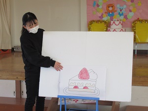 ショートケーキになにのせる (2) ショートケーキになにのせる (2)