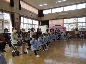 入園式 (10) 入園式 (10)