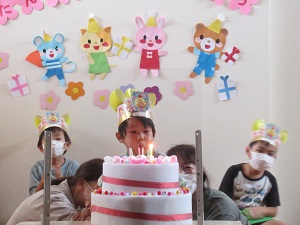 誕生会 (16) 誕生会 (16)