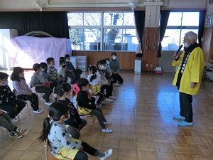 誕生会 (2) 誕生会 (2)