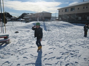 雪遊び (6) 雪遊び (6)