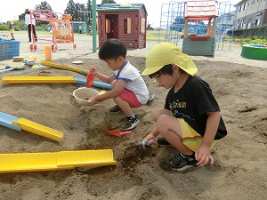 なかよし砂場 なかよし砂場