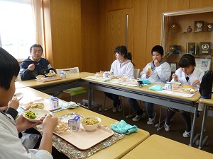 会食