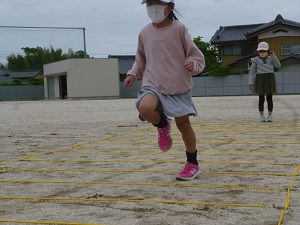 ラダー