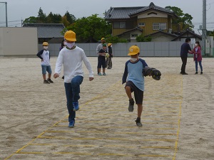 ラダー