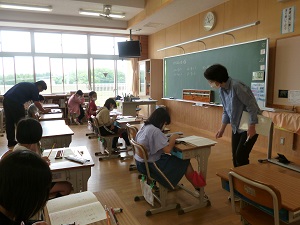 4年