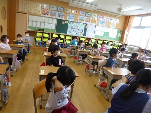 放送朝会