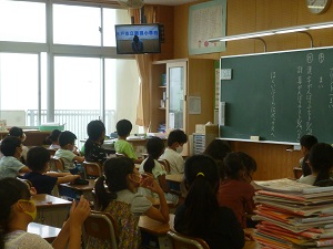 3年
