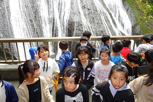 遠足(2)袋田の滝 (17)