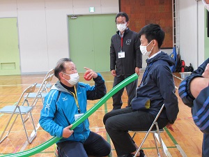 交流