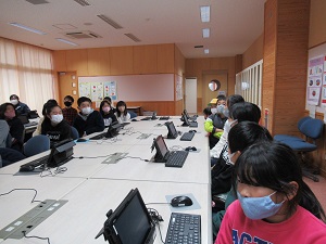 4年