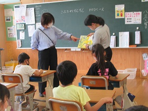 読み聞かせ