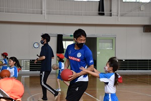1年