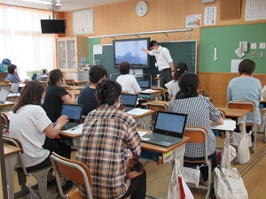 4年