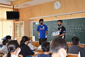 6年