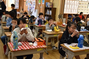 会食