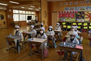 給食
