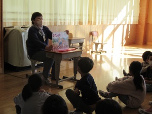 読み聞かせ