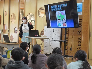 4年